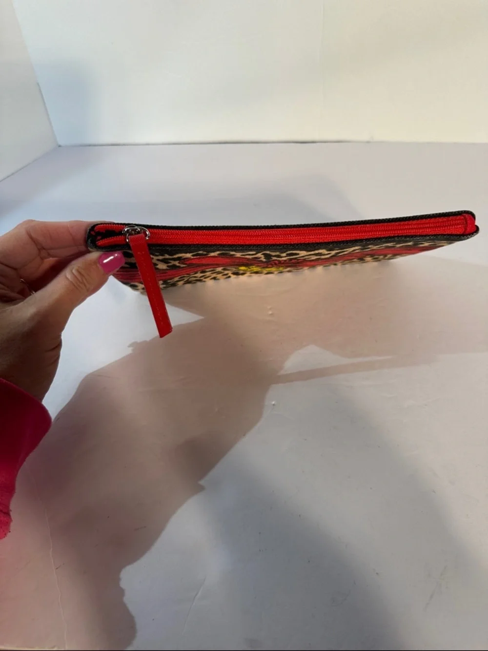 Brighton Cosmetic Pouch Red Heart Leopard Print 2020 Heart Liner Zipper Closure‎